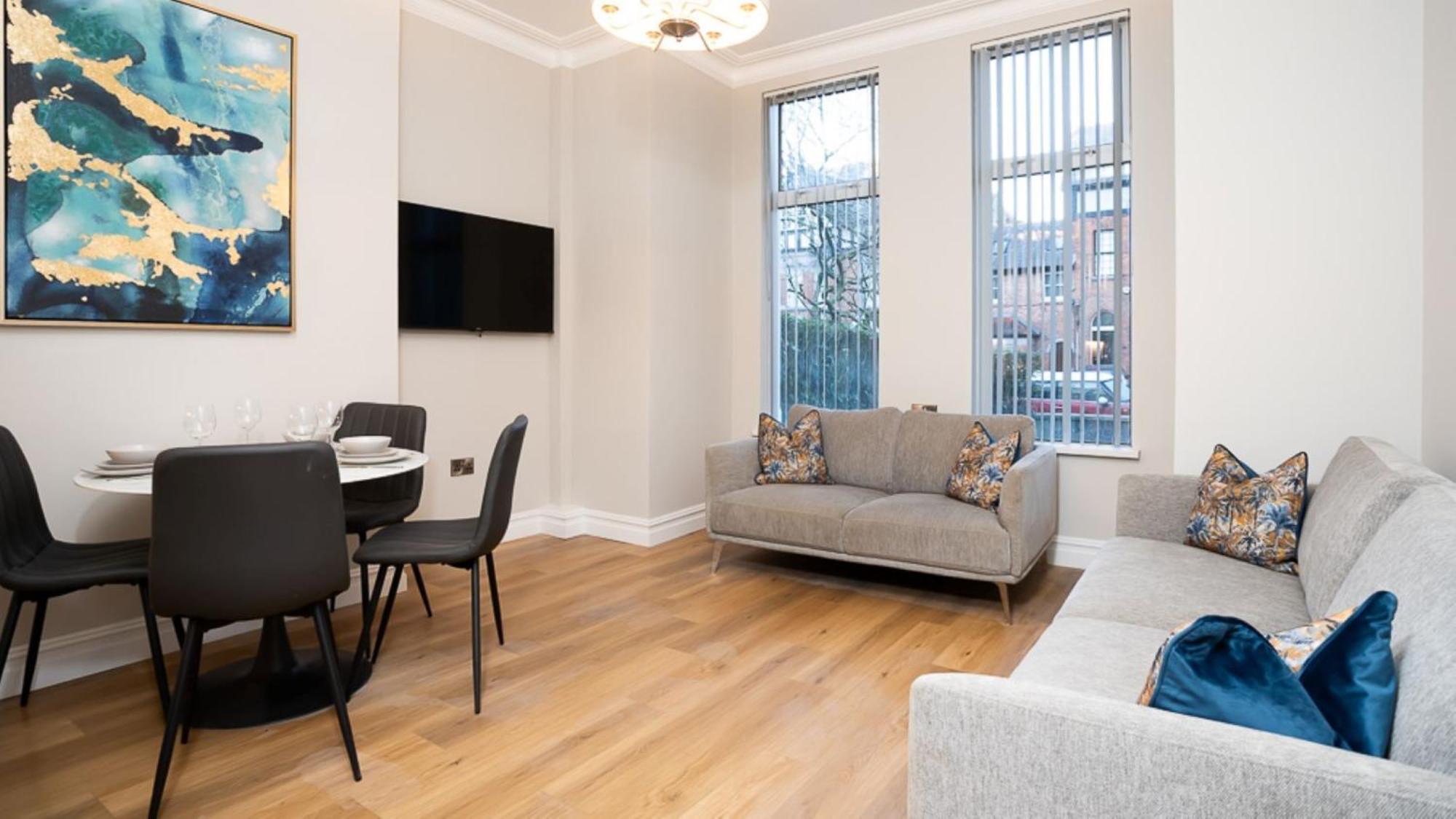 Modern 2 Bdr Apartment At Queens By Belfast City Breaks מראה חיצוני תמונה