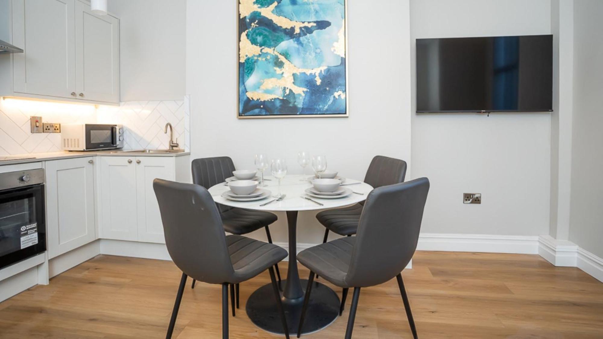 Modern 2 Bdr Apartment At Queens By Belfast City Breaks מראה חיצוני תמונה
